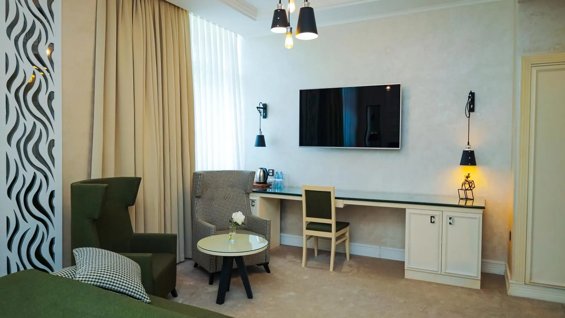 Dondar Hotel Formula 1 View Baku