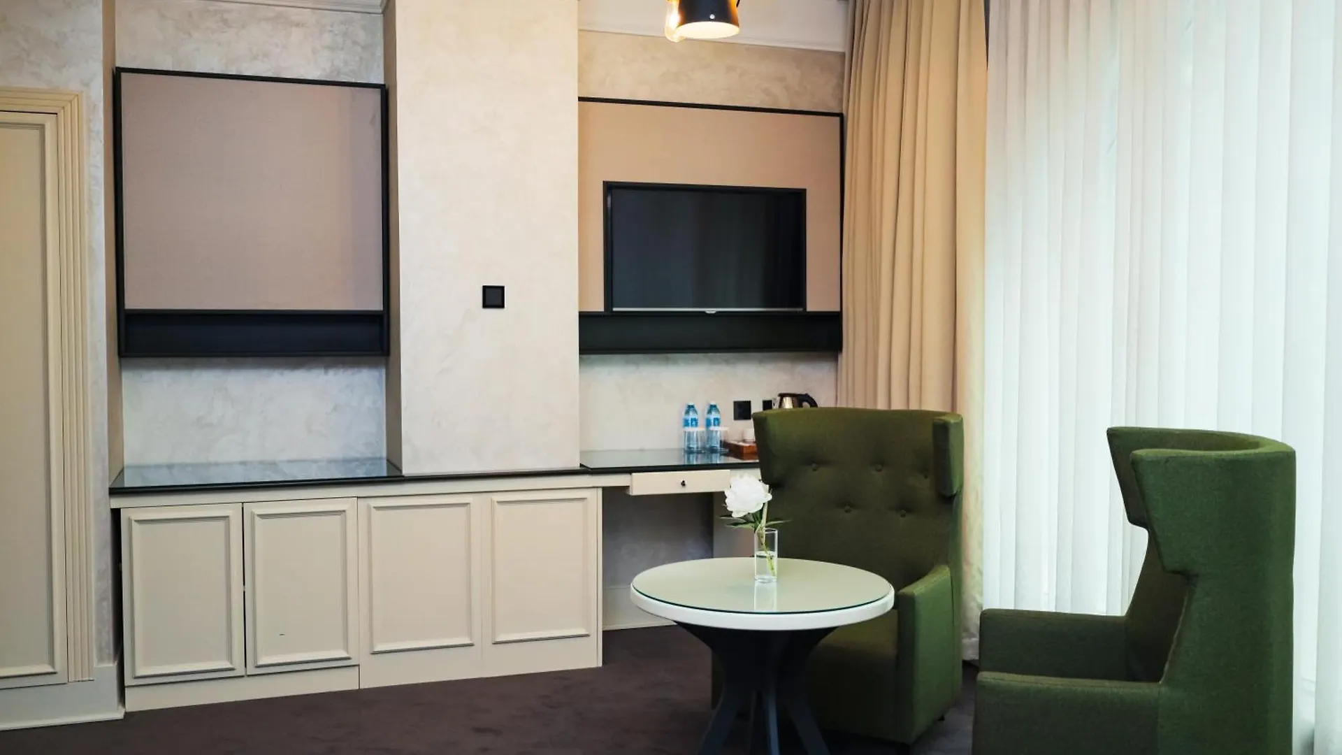 ****  Dondar Hotel Formula 1 View Baku Azerbajdzsán