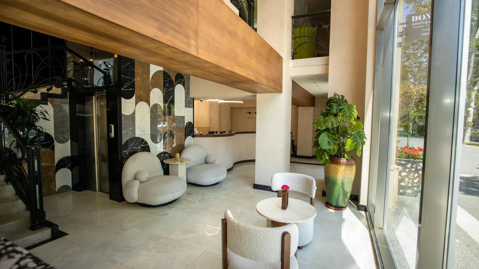 Dondar Hotel Formula 1 View Baku